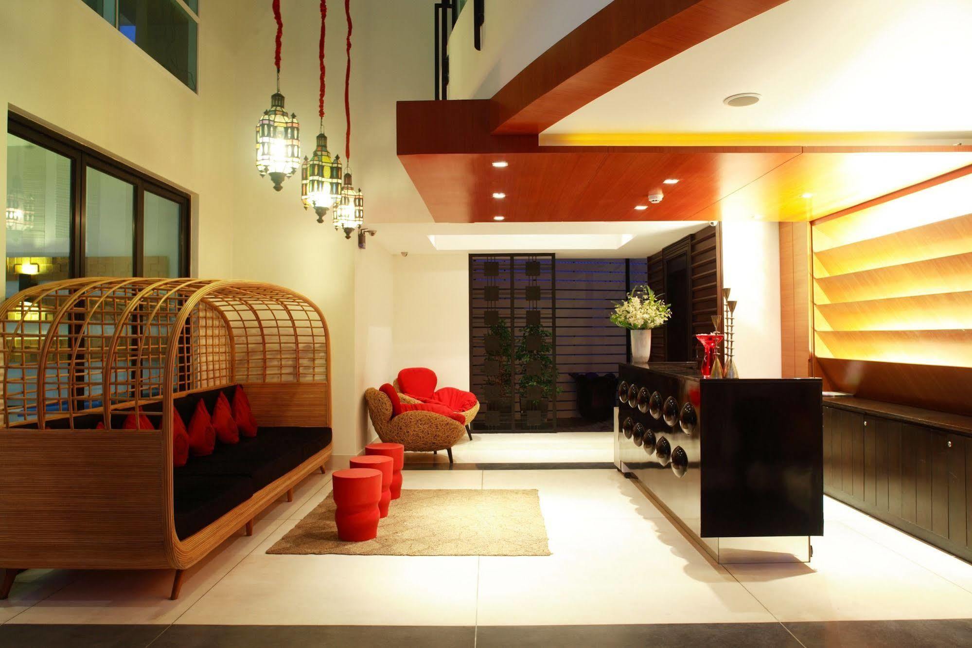 Hotel The Small Krabi 4*